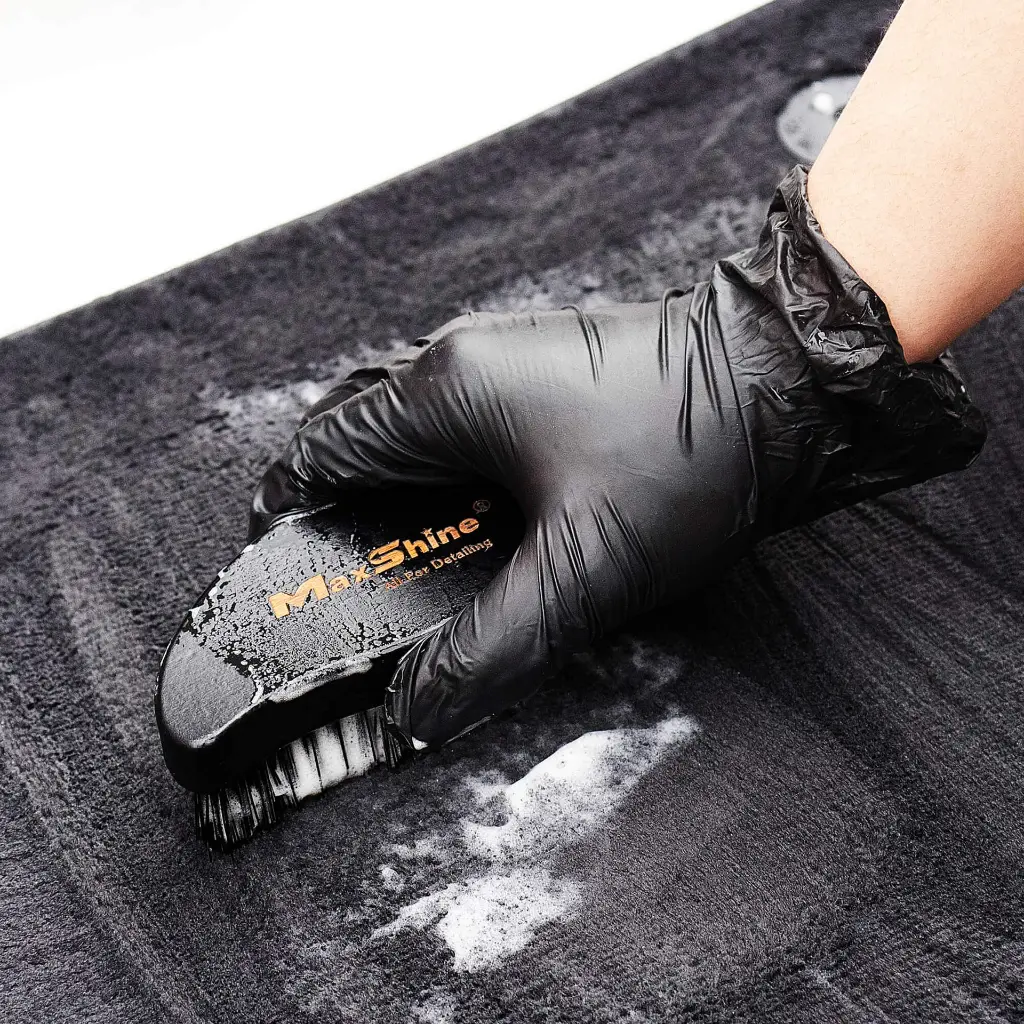 Maxshine Ergonomic Tyre Brush 3.webp